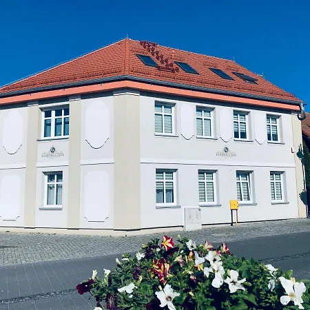 Kamienica Arte 5 Apartment Stolpmünde