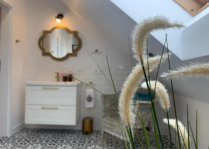 Апартаменты Kamienica Arte 5 *